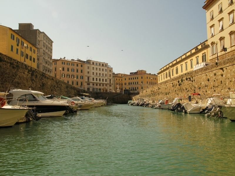 Bootstour durch die Kanäle und Hafen von Livorno